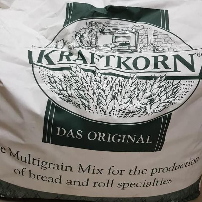 

Kraftkorn Multigrain Mix Tepung Roti Gandum Kemasan 1000gr 1kg