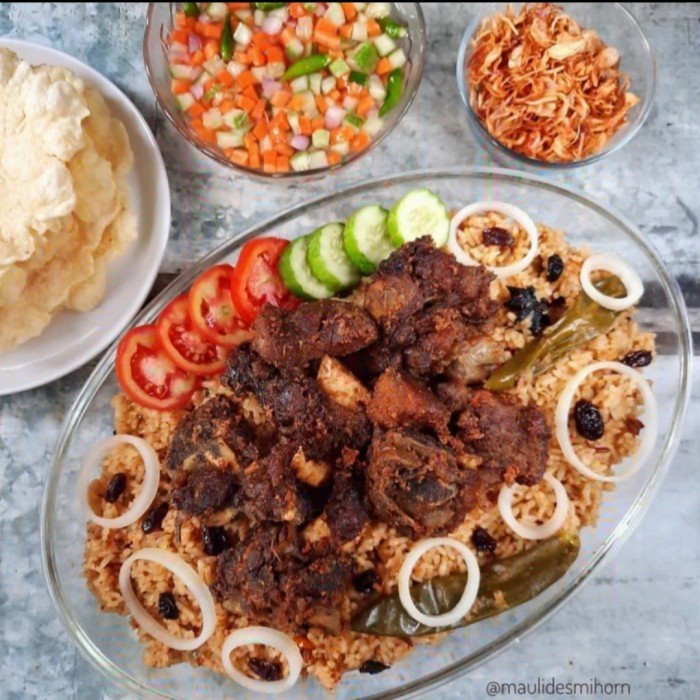 

Lhiu Bumbu Nasi Kebuli Instan Untuk 10Lt +Rempah+Samin+Daun Kari,