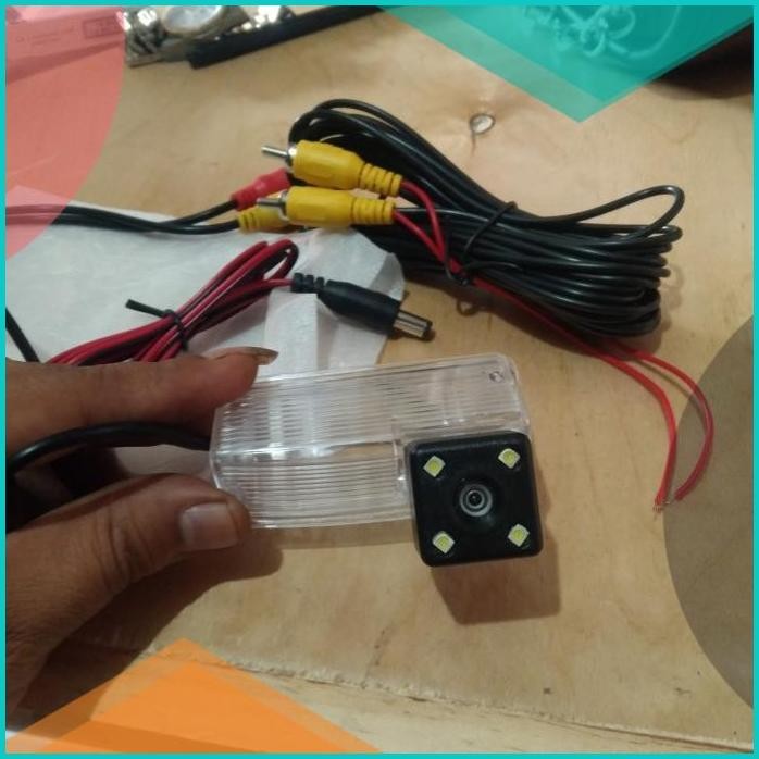 Kamera mundur parkir mobil Daihatsu Xenia lama 140BZ4 accessories