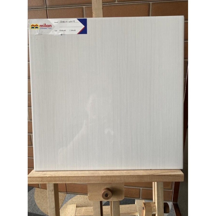 Milan Keramik Dublin White 40x40 Keramik Lantai Motif Marmer Kayu Glossy BS01