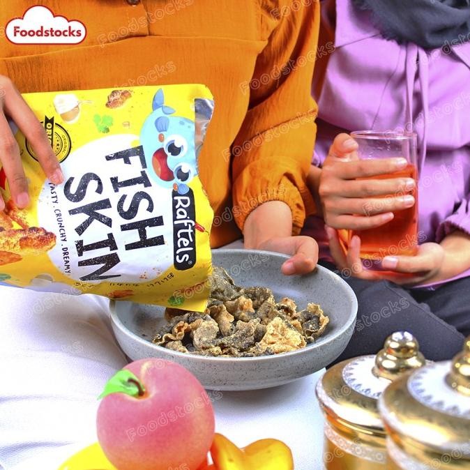 

Keripik Kulit Ikan / Fish Skin Rasa Original Raftels /1 Dus /10 Pcs [terbaik]