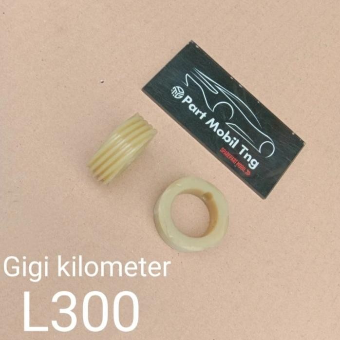 (Bekas) Rumah Housing Gear Gigi Speedometer Km Mitsubishi L300 Diesel