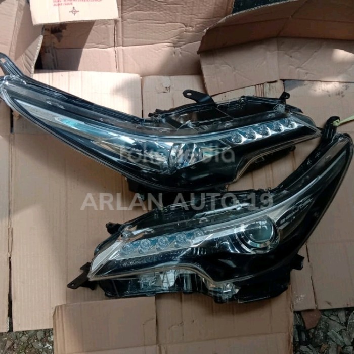 HEADLAMP TOYOTA FORTUNER VRZ