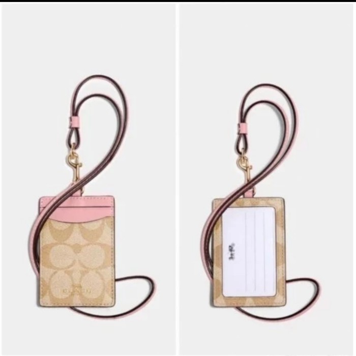 

JUAL RUGI! COACH Id Lanyard In pink Colorblock Signature Canvas 100% AUTHENTIC