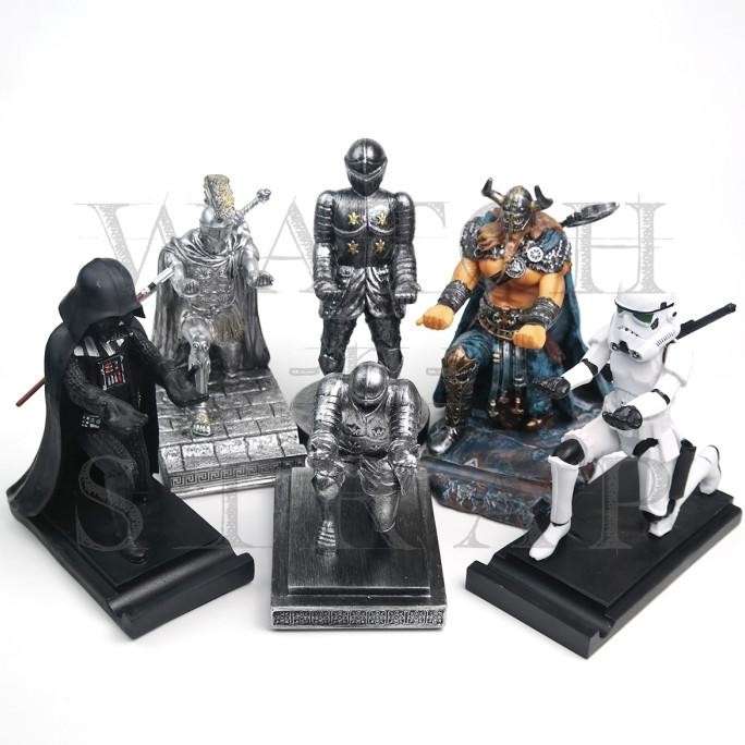 

TERBARU - Pen Holder Knight Roman Trooper Dark Lord Figurine Desk Organizer