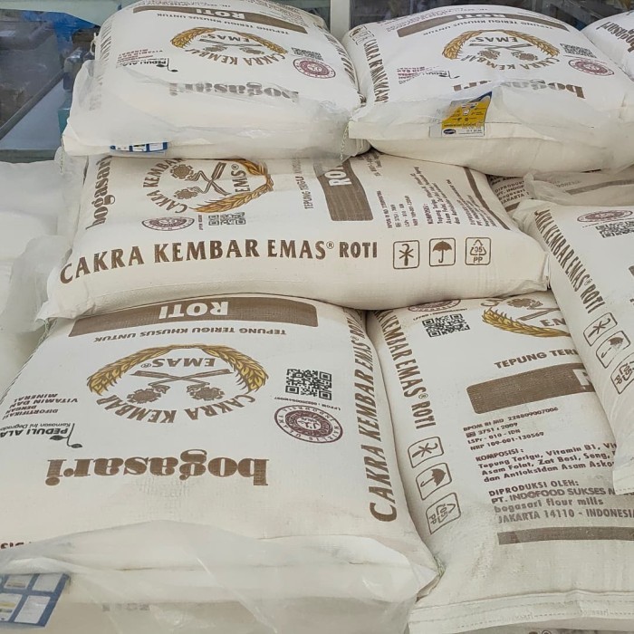 

Cakra Kembar Emas Tepung Terigu 25 Kg , Gpjek Grab Only Terlaris