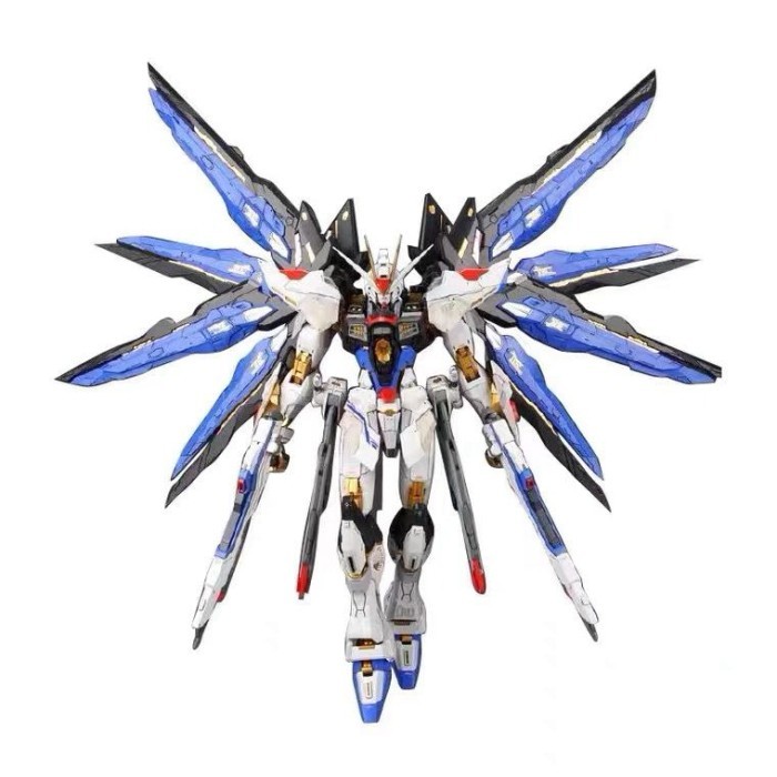 Daban Model 8802 MG 1/100 Strike Freedom MB ver