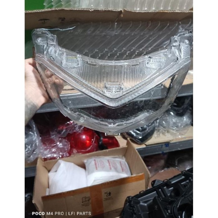 MIKA KACA LAMPU DEPAN HEADLAMP NMAX NEW B6H 2020-2023 ORIGINAL KOITO