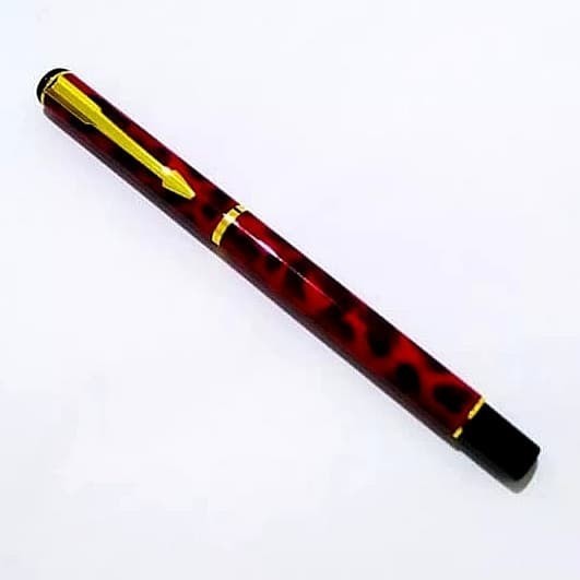 

Terbaru Metal Fountain Pen Red Black Leopard Gold Pena Bolpen Pulpen Kantor 100% ori