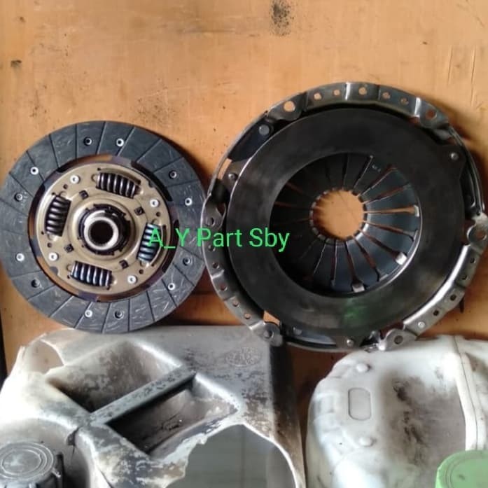 Kampas kopling set Matahari Nissan Evalia