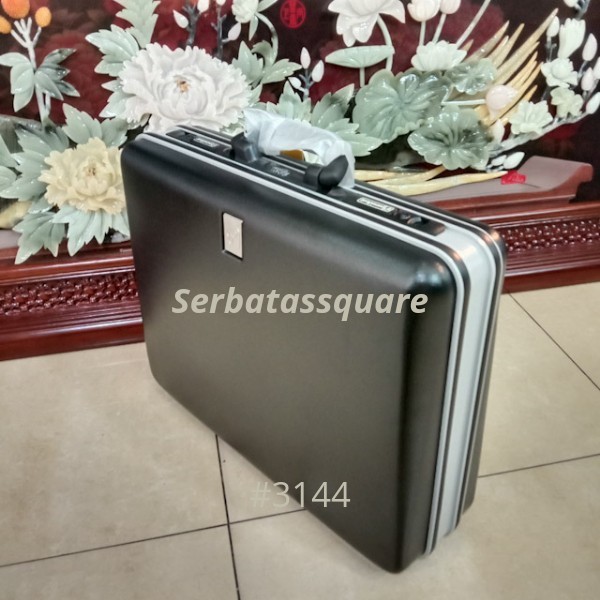 

Tas Koper Map Dokumen File Kantor President 18" 3144 Barangbaru