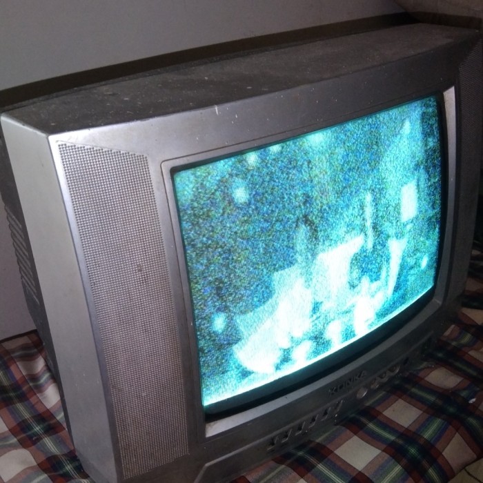 TV 14 INCH TABUNG