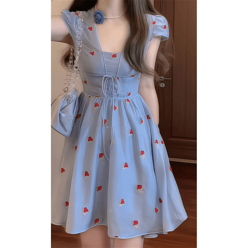 [Cream Winnie]Gaun bunga pinggang biru Korea untuk wanita, rok pendek pelangsing bertali