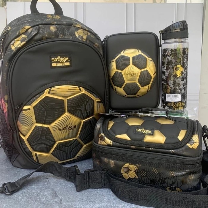 

Smiggle Soccer Gold Backpack, Pencilcase, Botol, Lunchbag/Kado Sovenir Barangbaru