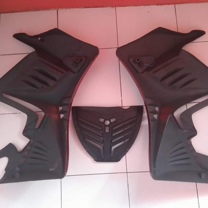 Sayap Motor / Half Fairing Yamaha Vixion lama Original