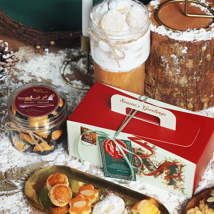 

Natal Hampers Natal / Christmas Hampers - Special Kue Kering 2 Jars - Paket E Limited