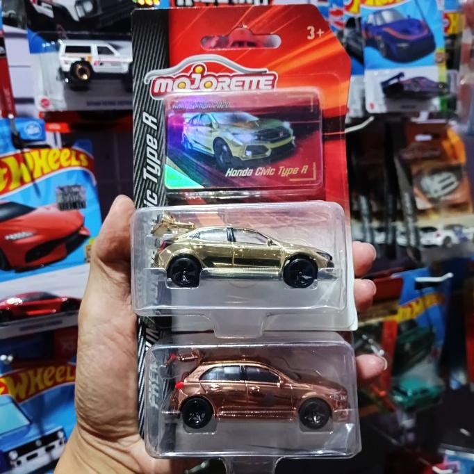 Majorette Paket Honda Civic Type R Gold + Mercedes AMG A35 4Matic Gold