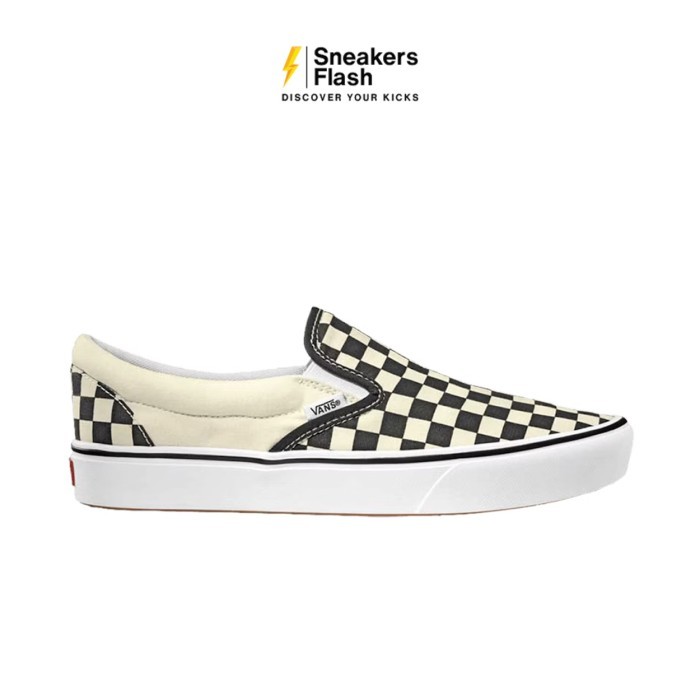 VANS Slip-On Comfycush Checkerboard Sepatu Sneakers Unisex - VN0A3WMDVO4 - Size 46