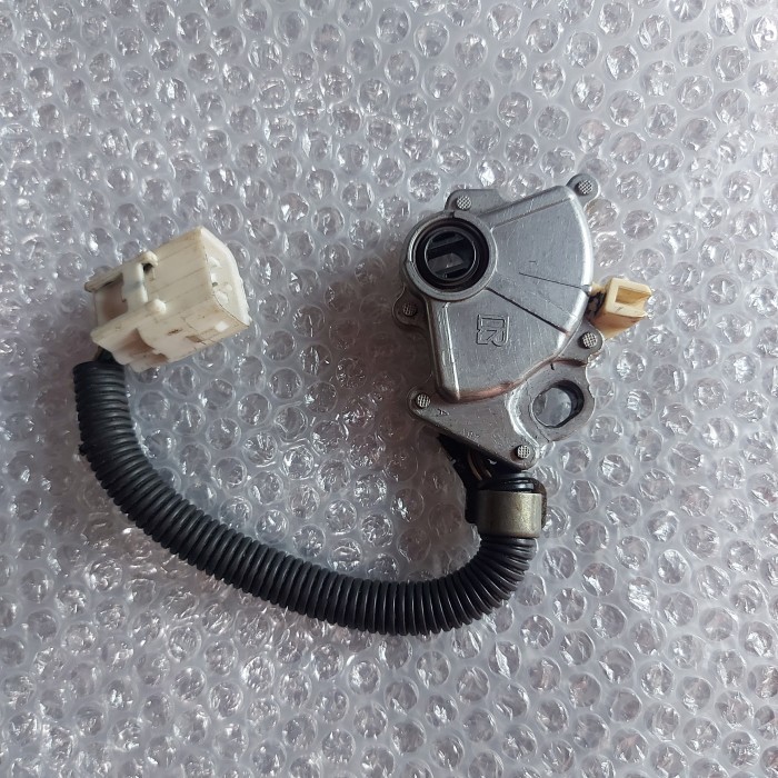 inhibitor selector matic daihatsu terios