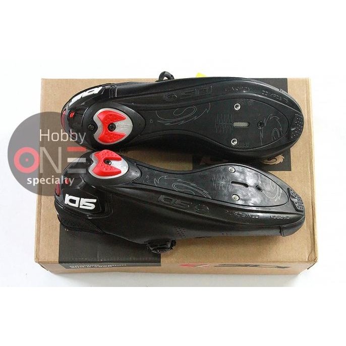 Sidi Fast Black Black - Sepatu Sepeda Cleat Road Bike Terbaik