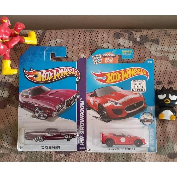 Paketan Hot Wheels Showroom