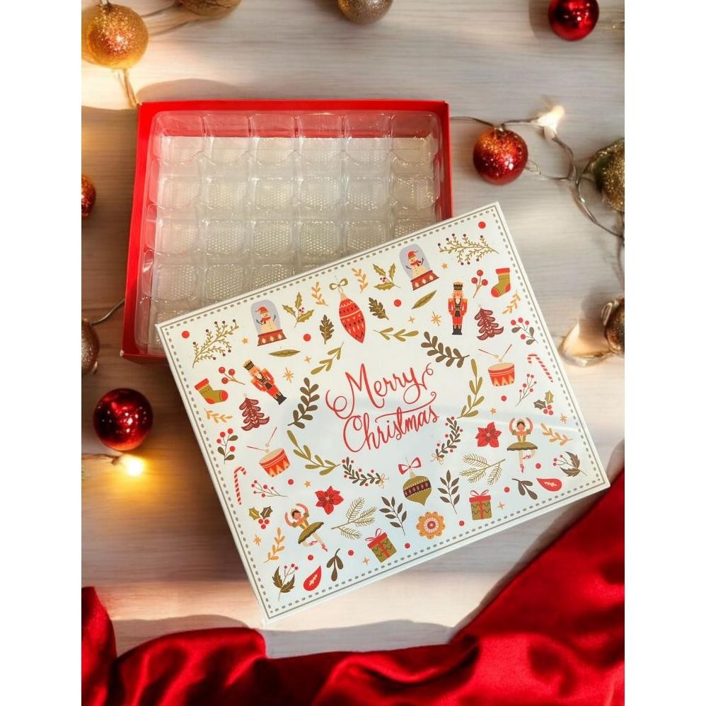 

SB NATAL HOLES - Box Kotak packaging Sekat Nastar Kue Kering Christmas