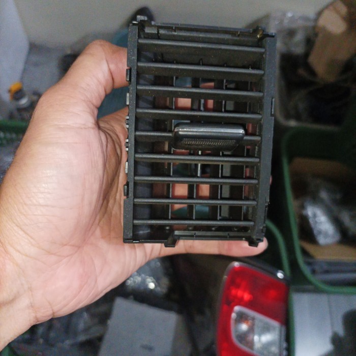 Kisi kisi ac kanan tengah alphard anh10 gen1