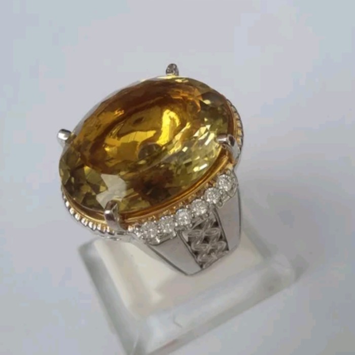 

Farizal - Batu Natural Ctrine Yellow /Kecubung Kuning No Blue Safir Pirus Mesir