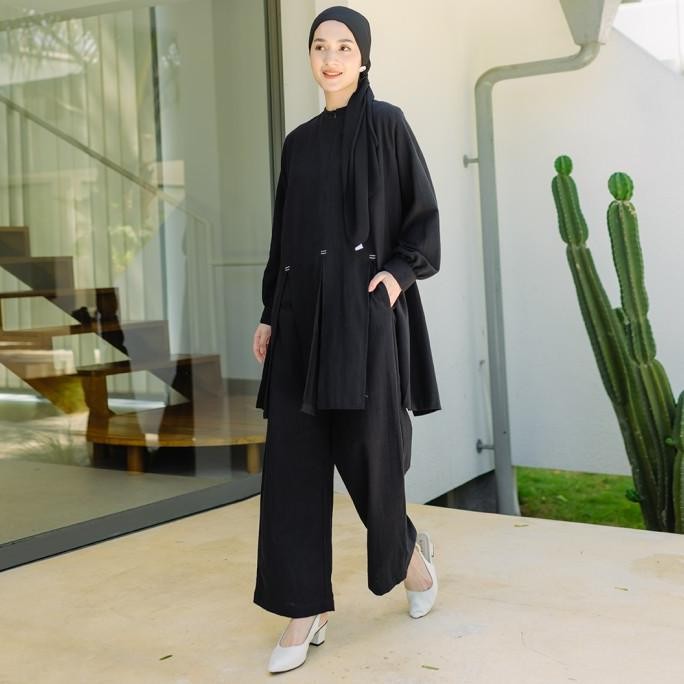 Lozy Hijab - Lea Set (One Set Linen Setelan Celana & Tunik Wanita) TA