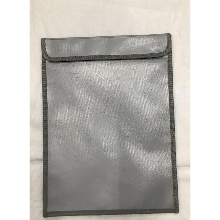

FIRE PROOF POUCH,FIRE RESISTANCE DOCUMENT BAG/TAS ANTI API UTK DOKUMEN TERPERCAYA