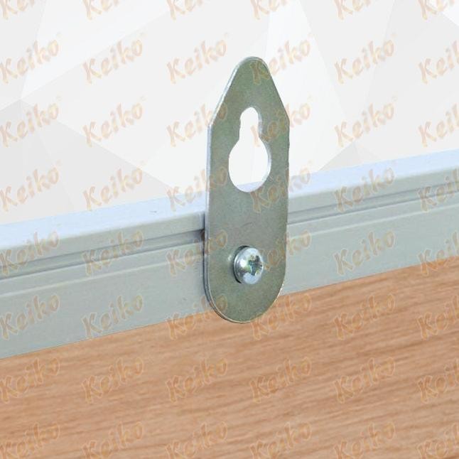 

Papan Tulis Whiteboard Gantung Magnet Single Face Keiko 90 X 120 Cm New