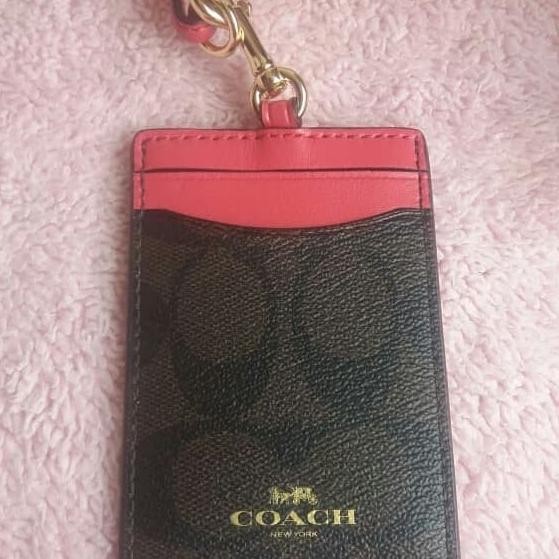 

TERMURAH - Year End Sale Coach Lanyard 100% authentic