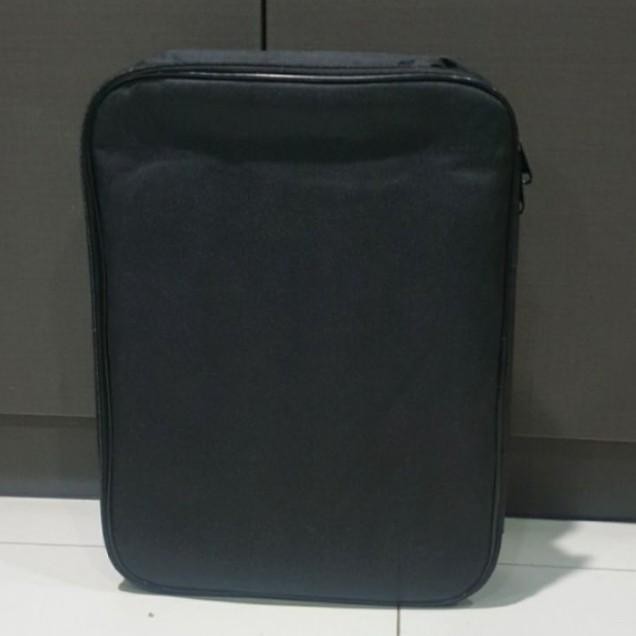 

READY TAS DOKUMEN 3 DIGIT PASSWORD TRAVEL - HITAM