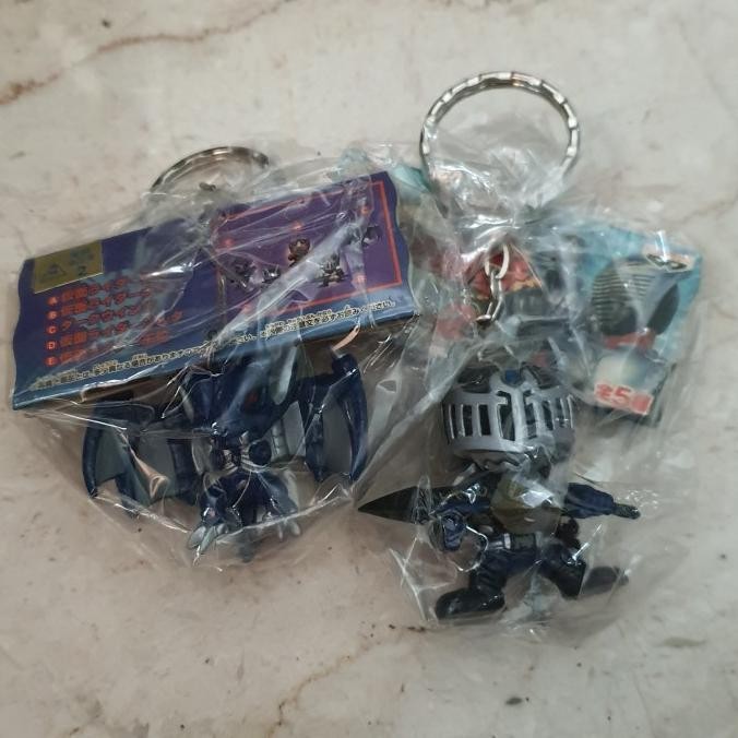 Banpresto Knight and Dark wing set ( kamen rider ryuki )