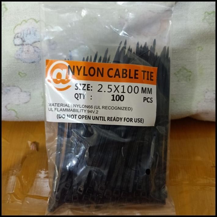

DISKON TALI TIS/KABEL TIS/CABLE TIS HITAM 10CM (2.5 X 100MM) ISI 100 PCS !!!!