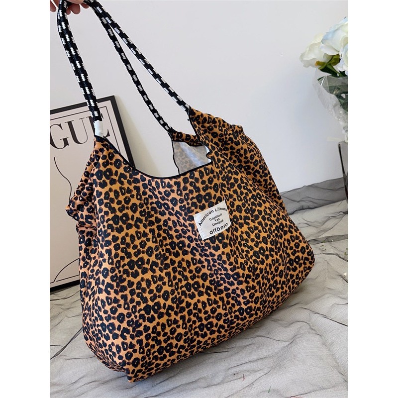 Tas Selempang Korduroi Motif Macan, Tas Kurir Bahu Malas Longgar Motif Macan Tutul