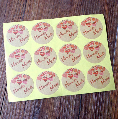 

RJ907 Paper Tags Sticker HAND MADE - Kraft Round Red Pattern (1sheet/12pcs) PROMO