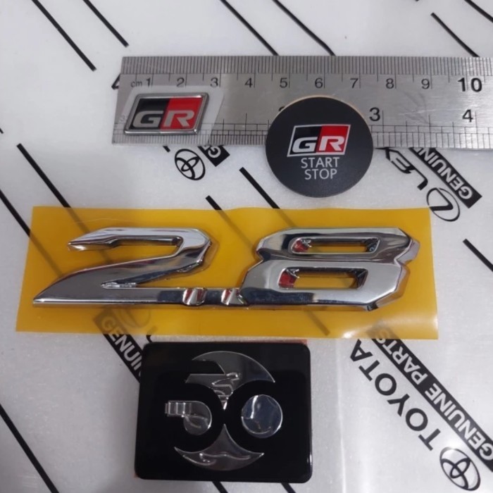 Emblem Gr Fortuner Vrz Legender Toyota