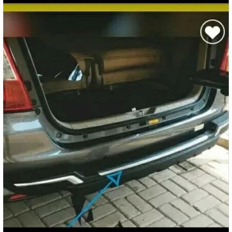 Tanduk Bemper Belakang Mobil Innova
