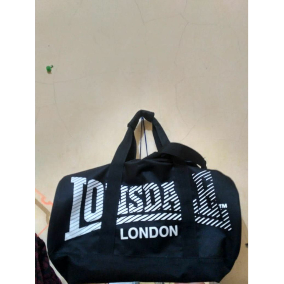 Tas Lonsdale
