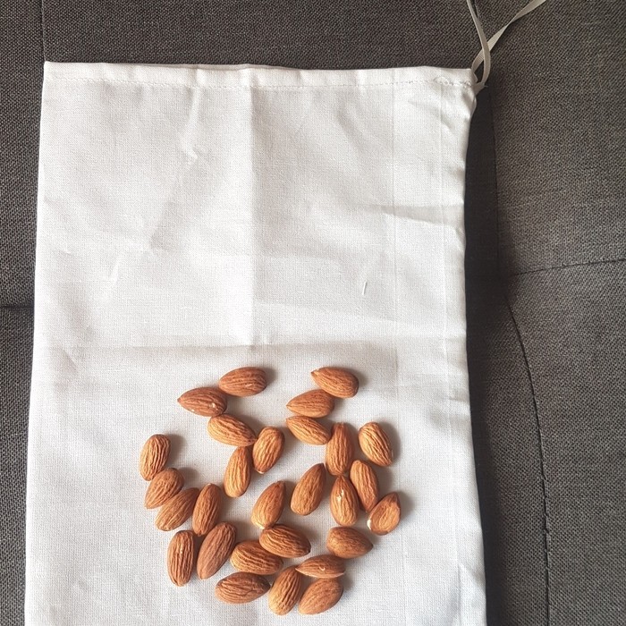 

Legend - Kain Saringan Susu Kacang Almond Kedelai /Saringan Serut