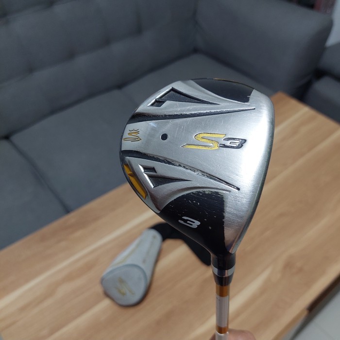 STICK GOLF FAIRWAY WOOD 3 COBRA