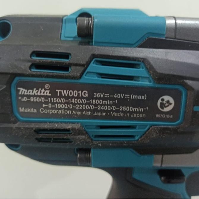 mesin impact wrench makita cordless TW001GZ / 40V