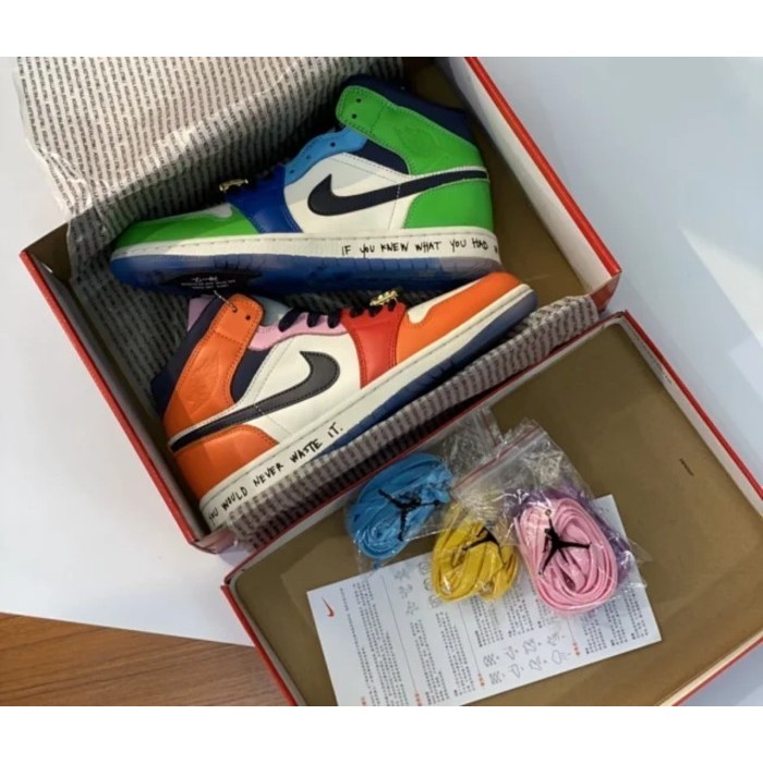 Air Jordan 1 Mid SE Fearless Melody Ehsani (W) - CQ7629-100