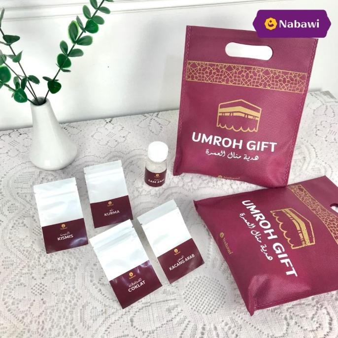

New Arrival ! Kemasan Paket Oleh Oleh Haji Umroh Baitullah Blessing Gift Tas Souvenir Haji Umroh Bahan Spunbond Nabawi Jakarta