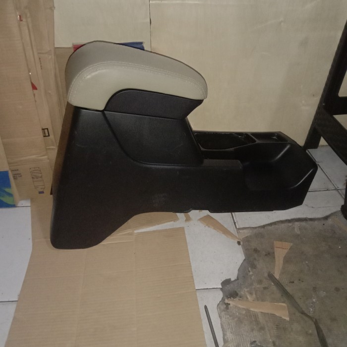 Terlaris Console Box Strada Triton Original