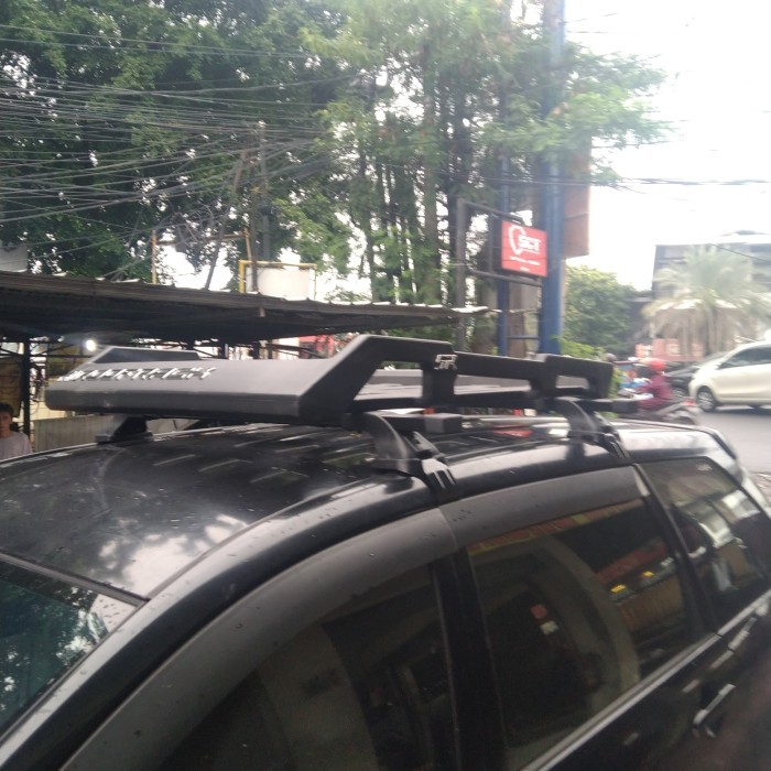 Terlaris Roof Rack Bagasi Atas Mobil Isuzu Panther+Cross Bar Merek Rhinorack