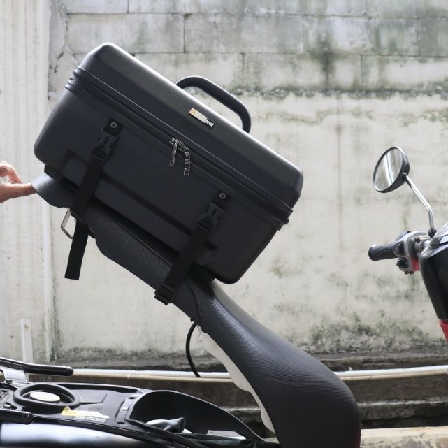 box belakang untuk motor/ box kurir