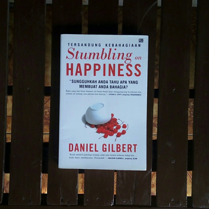 

ORI Buku Terjemahan Indonesia Stumbling On Happiness - Daniel Gilbert