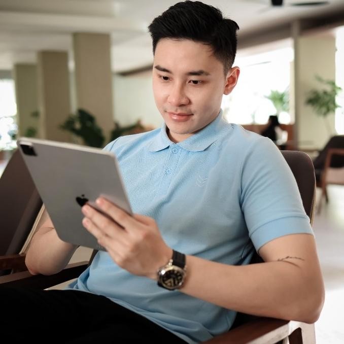 

BLUE- DELIBRA KAOS POLO BASIC BLUE SKY